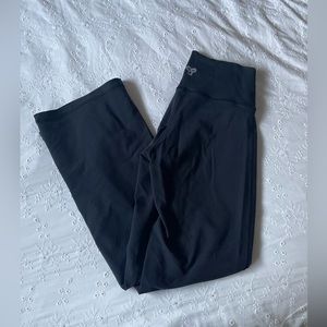 aritzia leggings